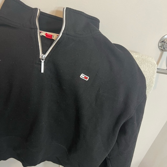 Tommy Hilfiger Black Quarter Zip with Silver Zipper - Picture 3 of 4